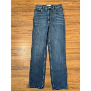 Abercrombie & Fitch The 90s Straight Ultra High Rise- Size 26 / 2 - Dark Wash